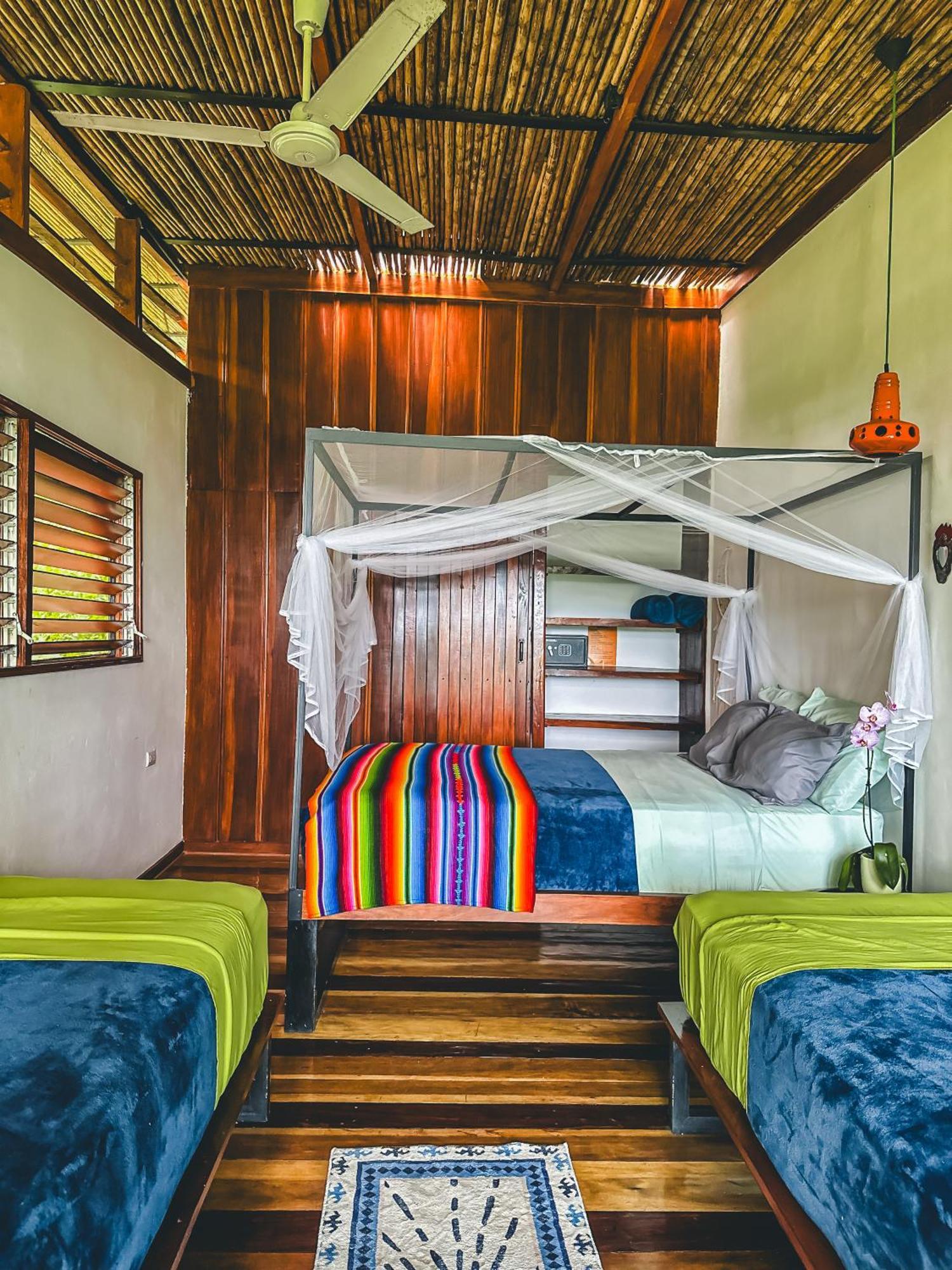 Selva Madre Eco-Sanctuary Aparthotel Cahuita Exterior photo